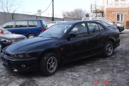 2000 Mitsubishi Galant Pictures