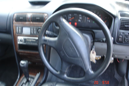 2000 Mitsubishi Galant Photos