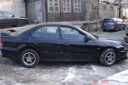 2000 Mitsubishi Galant Pictures