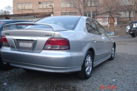 2000 Mitsubishi Galant Pictures
