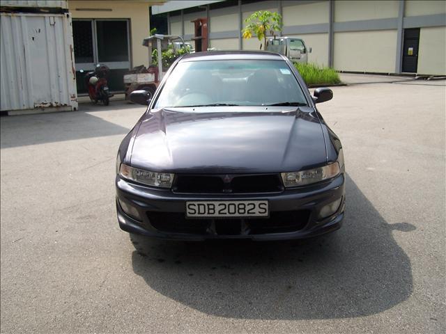 2000 Mitsubishi Galant Pictures