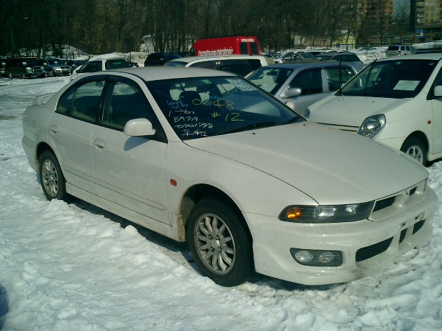 2000 Mitsubishi Galant Pics