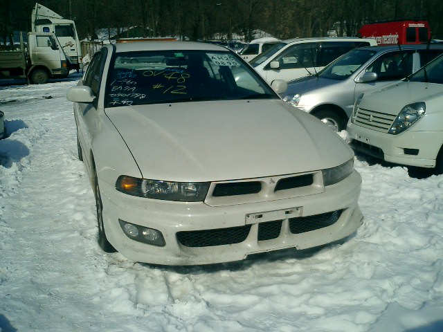 2000 Mitsubishi Galant Pictures