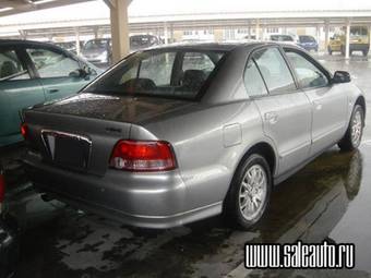 2000 Mitsubishi Galant Pictures