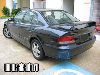 2000 Mitsubishi Galant Images