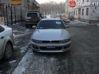 2000 Mitsubishi Galant Pictures