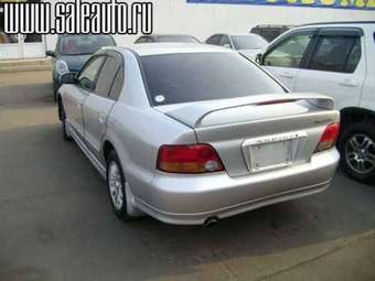 2000 Mitsubishi Galant Images