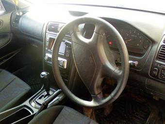 2000 Mitsubishi Galant Photos