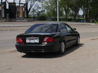 2000 Mitsubishi Galant Pictures