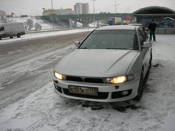 2000 Mitsubishi Galant Photos