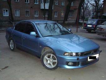 2000 Mitsubishi Galant Photos