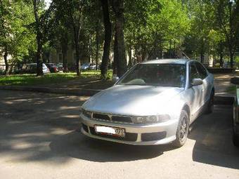 2000 Mitsubishi Galant Photos
