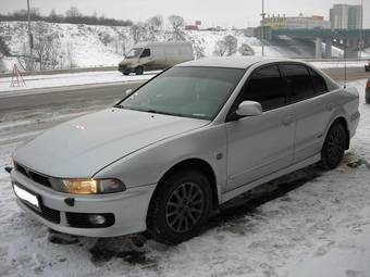 2000 Mitsubishi Galant Photos