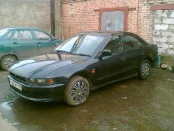 2000 Mitsubishi Galant Photos