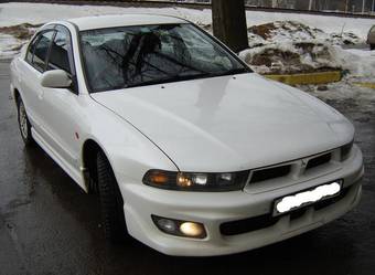 2000 Mitsubishi Galant Pictures