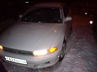 2000 Mitsubishi Galant Pictures