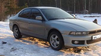 2000 Mitsubishi Galant Photos