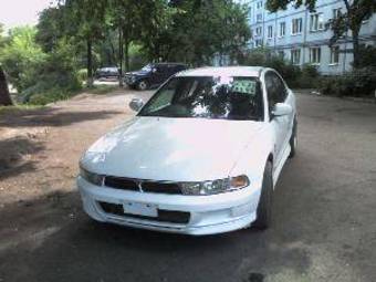 2000 Mitsubishi Galant Pictures