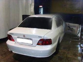2000 Mitsubishi Galant Pictures