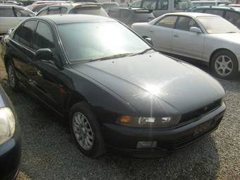 2000 Mitsubishi Galant Photos