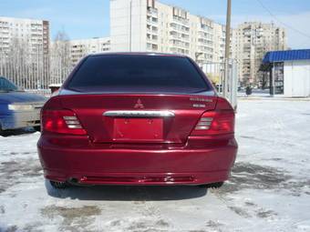 2000 Mitsubishi Galant Pictures
