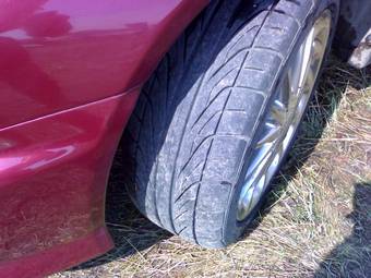 2000 Mitsubishi Galant Images