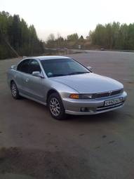 2000 Mitsubishi Galant Photos