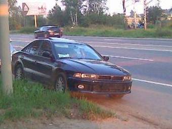 2000 Mitsubishi Galant Photos
