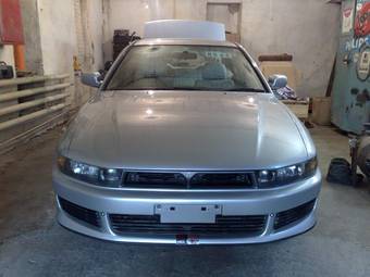 2000 Mitsubishi Galant Pictures