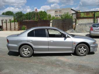 2000 Mitsubishi Galant Images