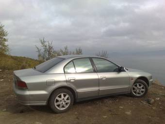 2000 Mitsubishi Galant Pictures