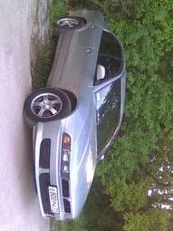 2000 Mitsubishi Galant Photos