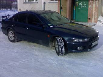 2000 Mitsubishi Galant Pictures