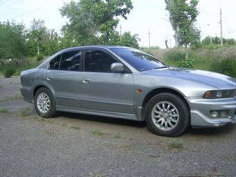 2000 Mitsubishi Galant Pictures