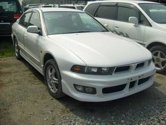 2000 Mitsubishi Galant Pictures