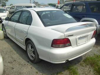 2000 Mitsubishi Galant Pictures