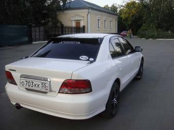 2000 Mitsubishi Galant Pictures