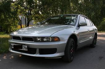 2000 Mitsubishi Galant Pictures