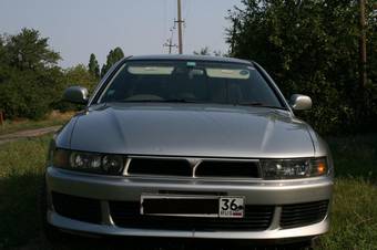 2000 Mitsubishi Galant Pictures