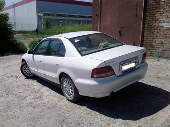 2000 Mitsubishi Galant Pictures