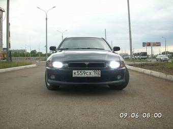 2000 Mitsubishi Galant Photos