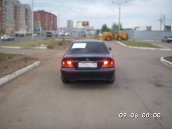 2000 Mitsubishi Galant Pictures