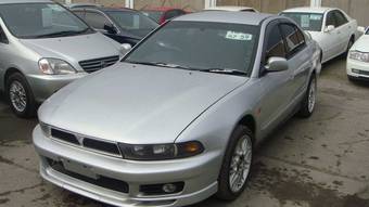 2000 Mitsubishi Galant Photos