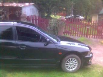 2000 Mitsubishi Galant Pictures