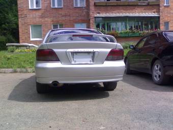 2000 Mitsubishi Galant Photos