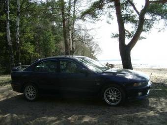 2000 Mitsubishi Galant