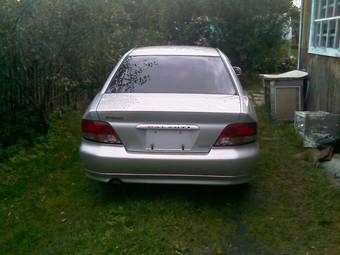 2000 Mitsubishi Galant Photos