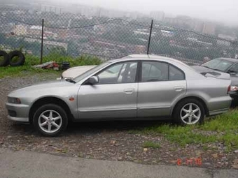 2001 Mitsubishi Galant