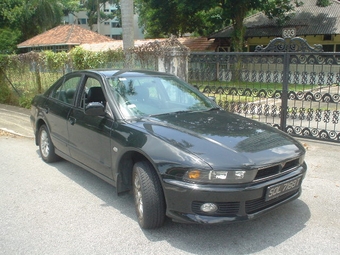 2001 Mitsubishi Galant