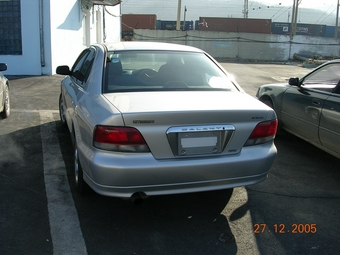 Mitsubishi Galant